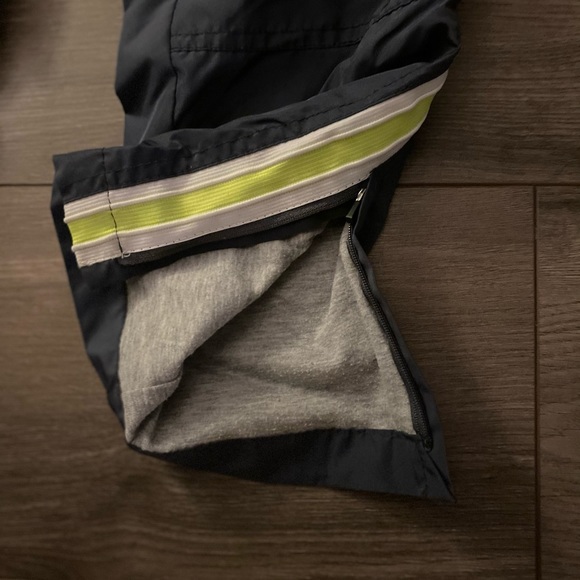 Jersey lined athletic pants - Picture 2 of 3